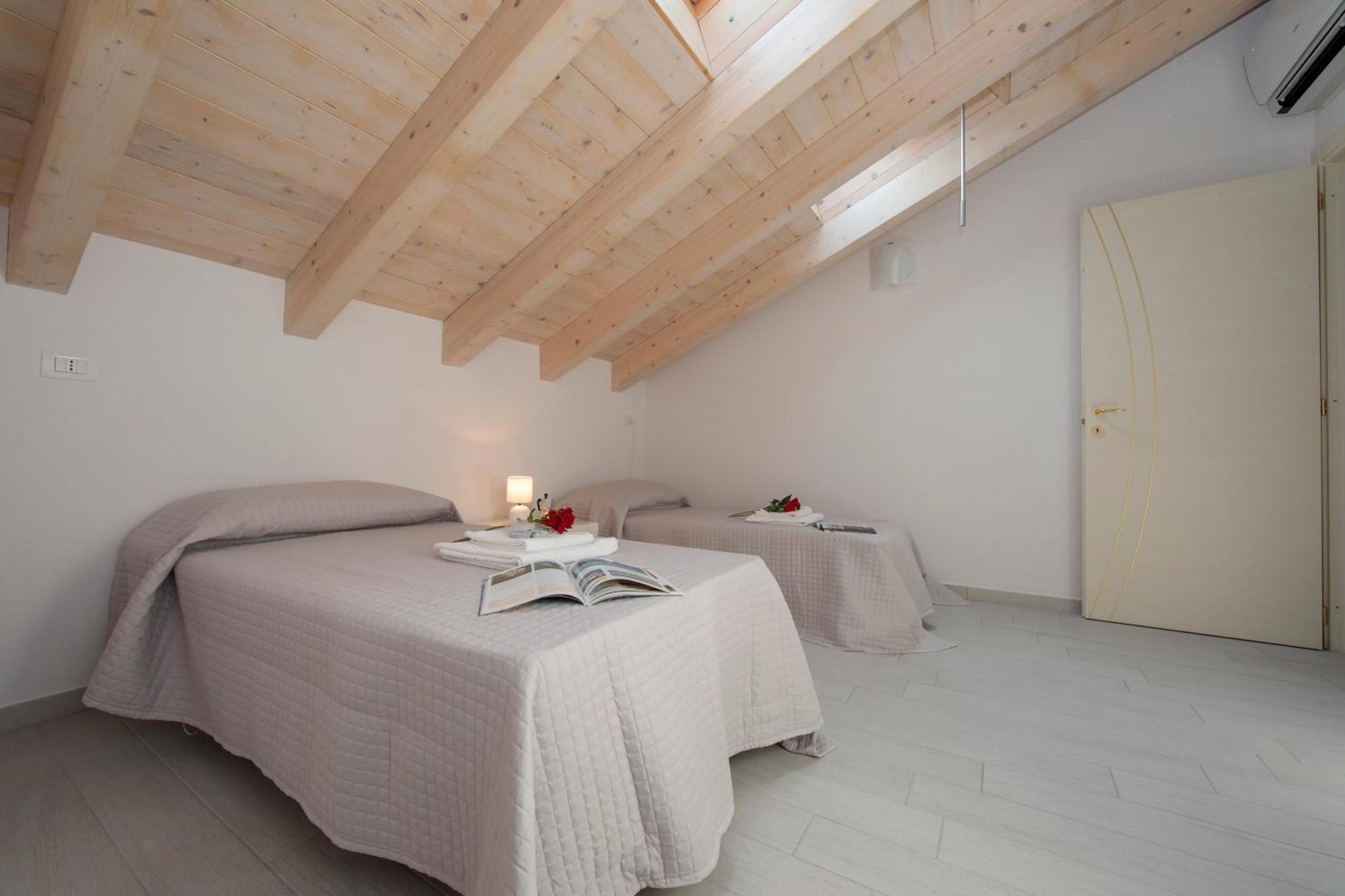 Silver Lake Apartment - Happy Rentals Анджера Экстерьер фото