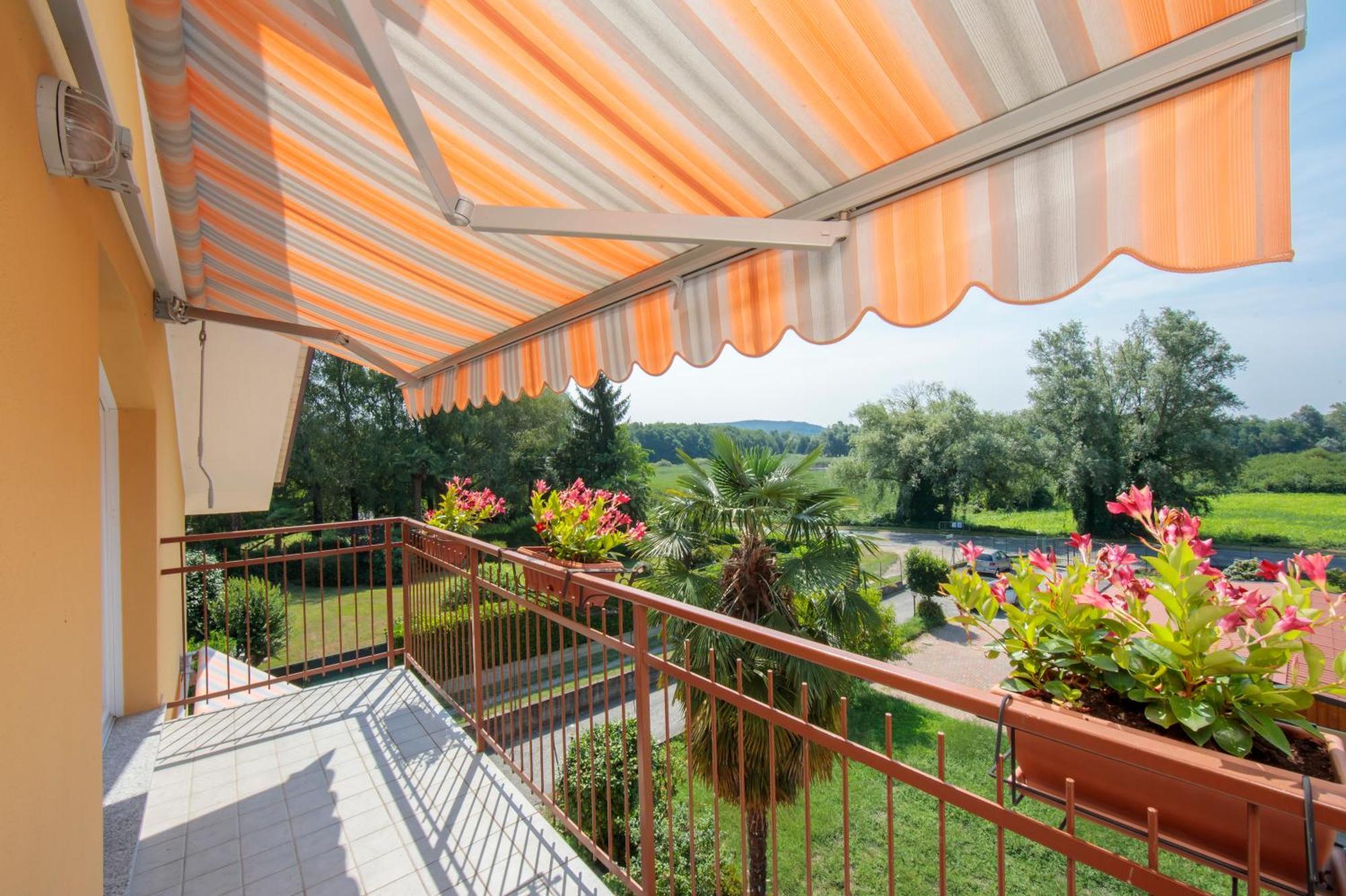 Silver Lake Apartment - Happy Rentals Анджера Экстерьер фото